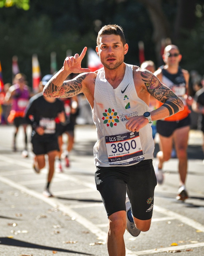 Nella foto l'atleta Pellegrini durante la maratona di New York